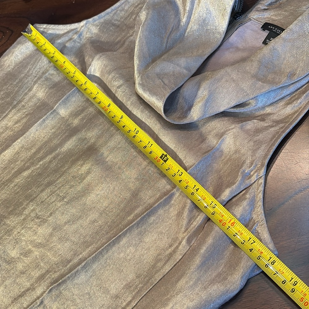 Ann Taylor Gold Shimmer Elegant Cowl Neck Sleeveless Zipper back Top - Picture 9 of 10